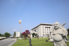 走进历史，感受名人魅力|品味名人雕塑的独特韵味