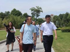 浦东水务和长桥山庄领导考察福寿园和E尊国际集团