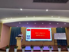 杨桂荣总裁亲自授课，设计培训会激发创意巧思