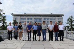 中殡协、殡葬标委会调研组座谈会在E尊国际举行